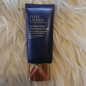 Estee Lauder Double Wear Foundation
